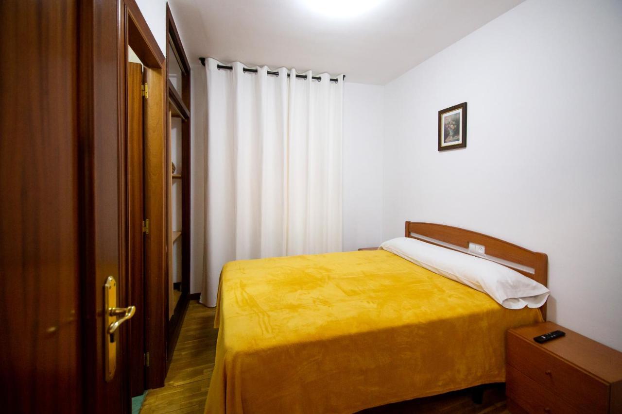 Yani'S Hospedaje Pension 1 Estrella Arriondas Extérieur photo